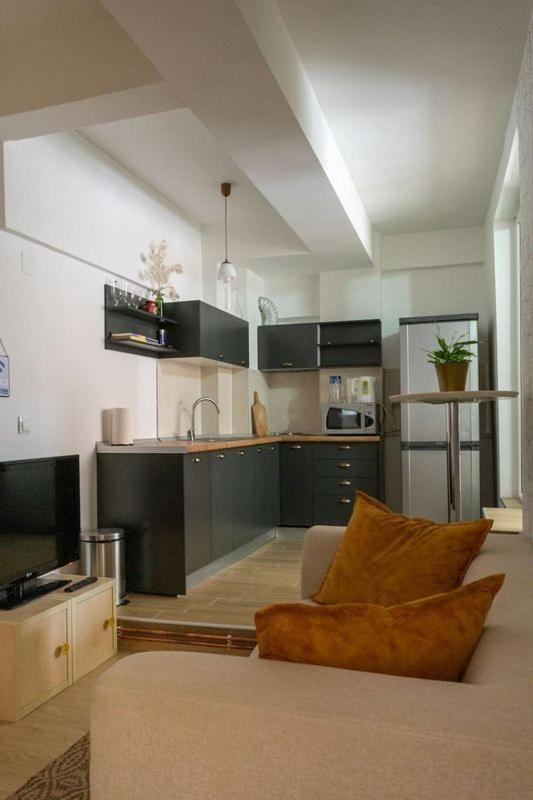 Hostel Denica Скоп'є Екстер'єр фото