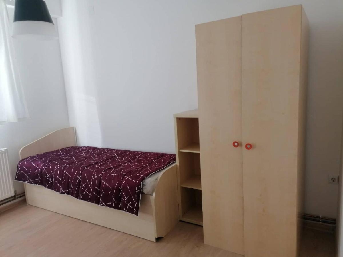 Hostel Denica Скоп'є Екстер'єр фото