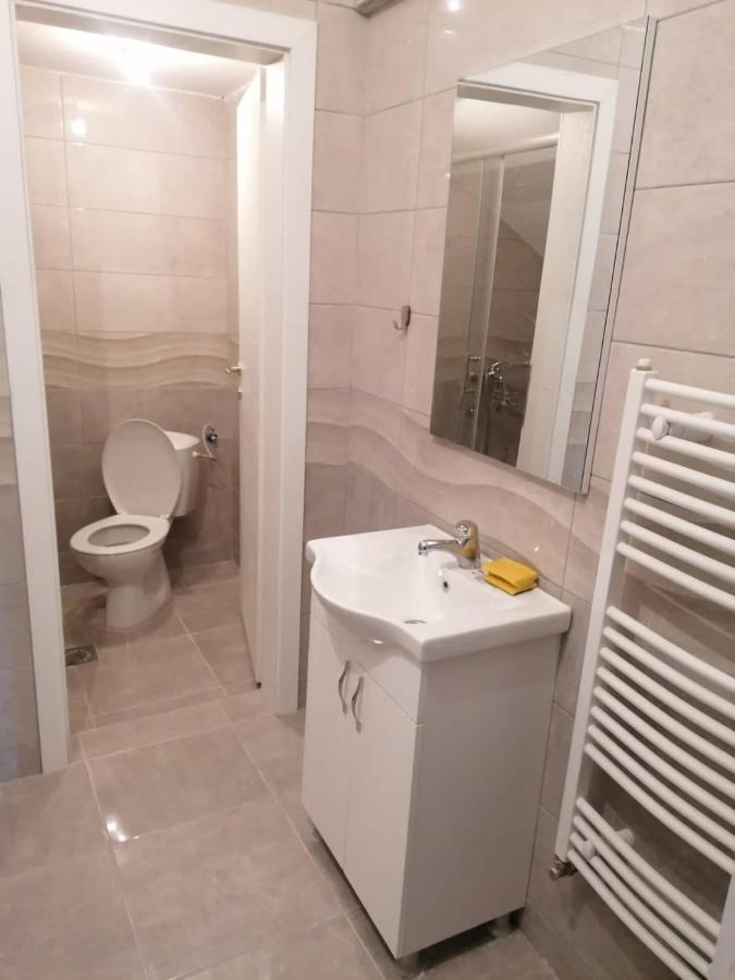 Hostel Denica Скоп'є Екстер'єр фото