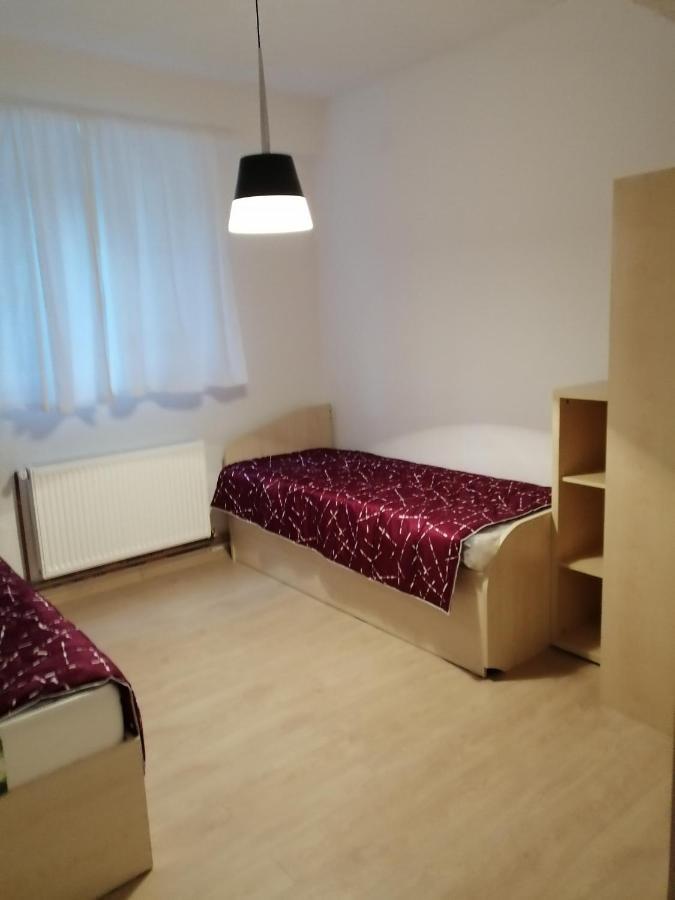 Hostel Denica Скоп'є Екстер'єр фото